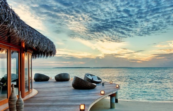 HIDEAWAY BEACH RESORT & SPA